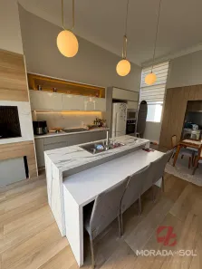 Casa com 2 Quartos à venda, 130m² no Casa Branca, Itapema