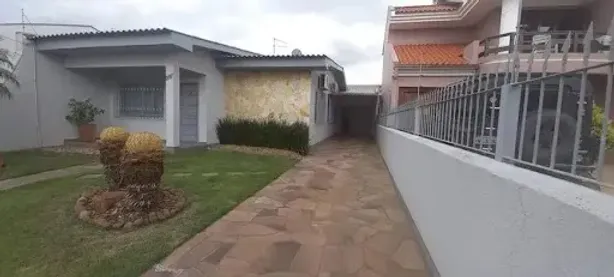 Casa com 3 Quartos para alugar, 127m² no Harmonia, Canoas
