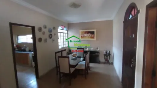 Casa com 4 Quartos à venda, 263m² no João Pinheiro, Belo Horizonte