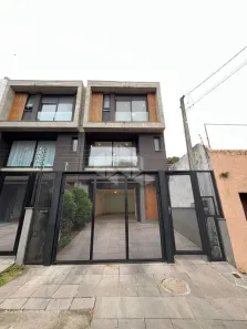 Casa com 3 Quartos para alugar, 203m² no Higienópolis, Porto Alegre