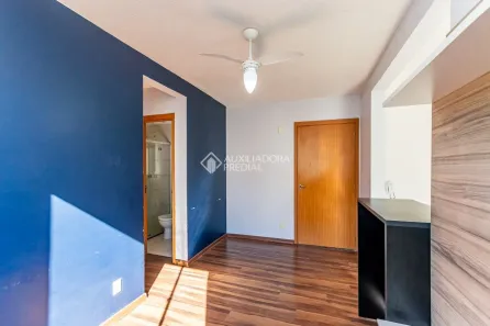 Apartamento com 2 Quartos para alugar, 45m² no Jardim Leopoldina, Porto Alegre
