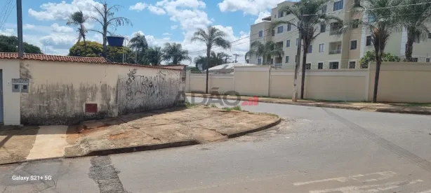 Lote/Terreno à venda, 180m² no Parque Real de Goiânia, Aparecida de Goiânia