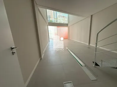 Ponto Comercial à venda, 71m² no Trindade, Florianópolis