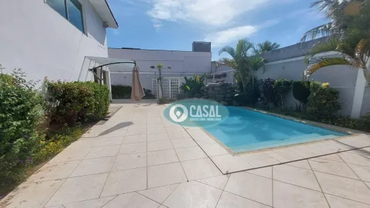 Casa com 4 Quartos para venda ou aluguel, 650m² no Camboinhas, Niterói