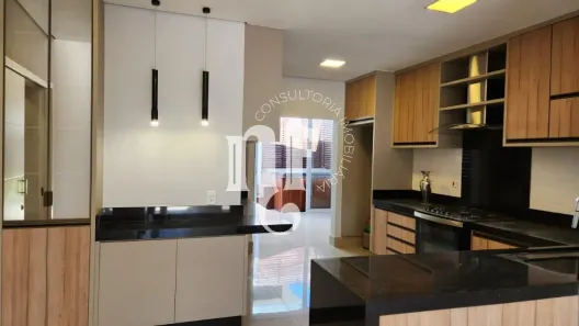 Casa com 3 Quartos à venda, 250m² no Parque Brasil 500, Paulínia