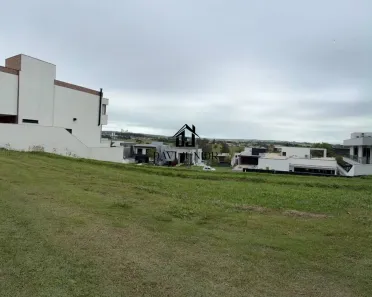 Lote/Terreno à venda, 450m² no Alphaville Nova Esplanada, Votorantim