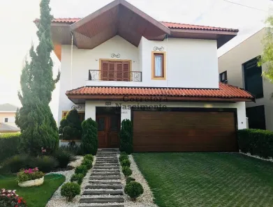 Casa com 3 Quartos à venda, 350m² no Jardim Califórnia, Jacareí