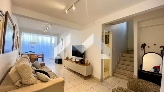 Casa com 3 Quartos à venda, 110m² no Buritis, Belo Horizonte
