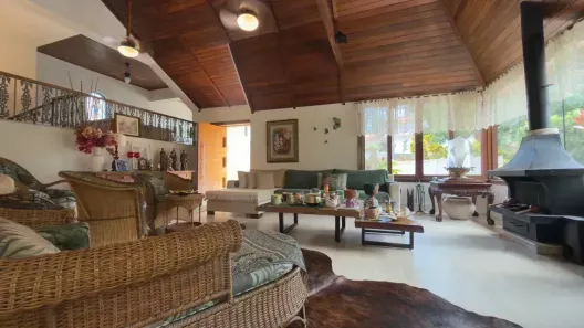 Casa de Condomínio com 8 Quartos à venda, 350m² no Sítio Bom, Mangaratiba