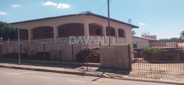 Casa com 3 Quartos à venda, 344m² no Centro, Vinhedo