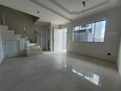 Sobrado com 3 Quartos à venda, 110m² no Fazendinha, Curitiba