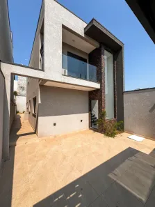 Casa com 3 Quartos para alugar, 140m² no Portais (Polvilho), Cajamar