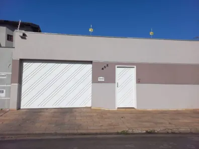 Casa com 3 Quartos à venda, 310m² no Parque Residencial Rosamélia, Cosmópolis