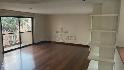 Apartamento com 3 Quartos à venda, 180m² no Indianópolis, São Paulo