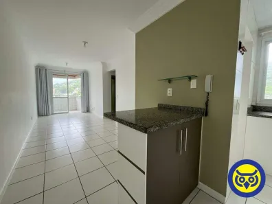 Apartamento com 2 Quartos para alugar, 66m² no Córrego Grande, Florianópolis
