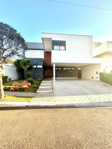 Casa de Condomínio com 4 Quartos para alugar, 443m² no Zona 08, Maringá