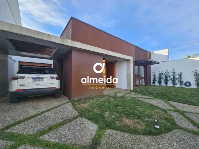 Casa com 3 Quartos à venda, 229m² no Tomazetti, Santa Maria