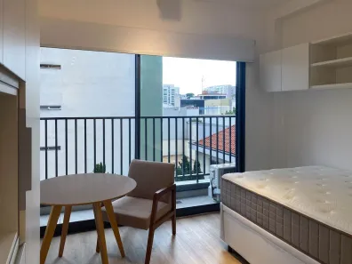 Apartamento com 1 Quarto para alugar, 24m² no Jardim das Acácias, São Paulo