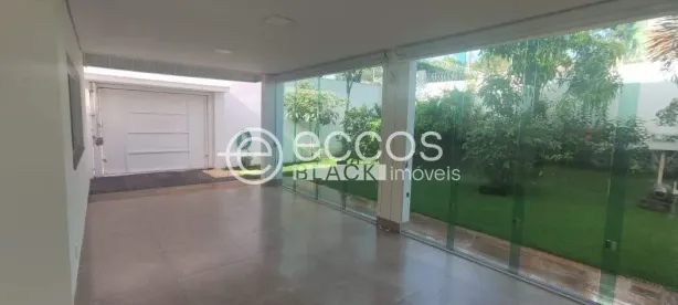 Casa com 4 Quartos à venda, 367m² no Jardim Inconfidência, Uberlândia