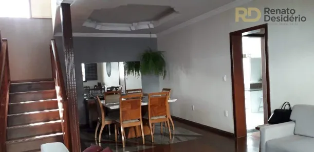 Casa com 3 Quartos à venda, 536m² no Sagrada Família, Belo Horizonte