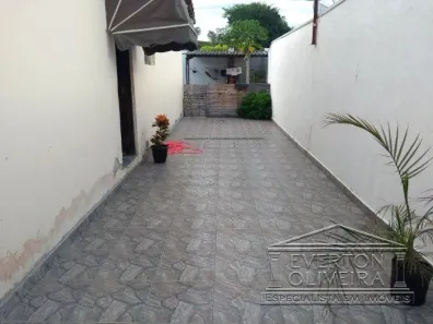 Casa com 2 Quartos à venda, 95m² no Cidade Nova Jacareí, Jacareí