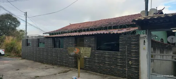 Casa com 3 Quartos para alugar, 120m² no Colonial, Contagem
