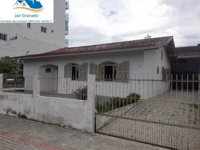 Casa com 4 Quartos à venda, 142m² no Centro, Camboriú