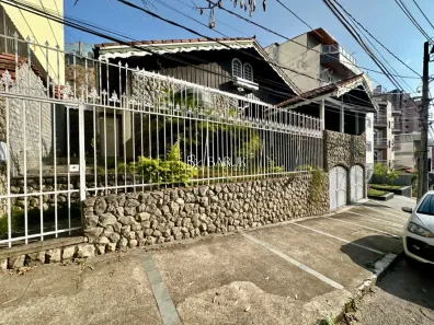 Casa com 5 Quartos à venda, 187m² no Bom Pastor, Juiz de Fora