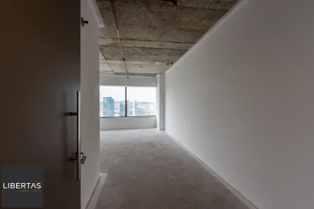 Sala Comercial à venda, 32m² no Praia de Belas, Porto Alegre