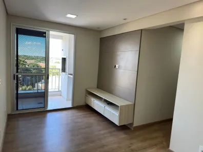 Apartamento com 3 Quartos à venda, 70m² no Jardim Califórnia, Cuiabá