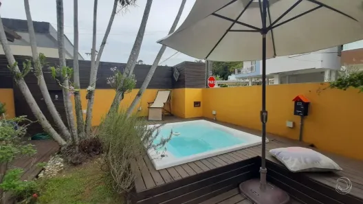 Casa com 3 Quartos à venda, 126m² no Canasvieiras, Florianópolis