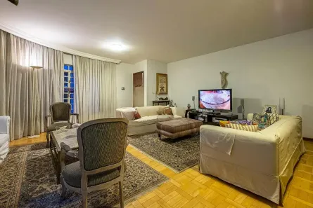 Casa com 3 Quartos à venda, 280m² no Sumaré, São Paulo