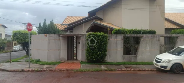 Casa com 3 Quartos à venda, 190m² no Jardim Mansur, Campo Grande