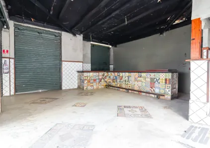 Prédio Comercial para alugar, 130m² no Campo Belo, São Paulo