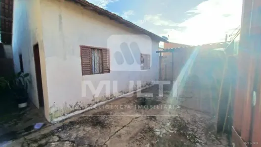 Casa com 3 Quartos à venda, 70m² no Planalto, Uberlândia