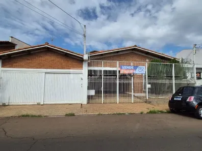 Casa com 3 Quartos à venda, 180m² no Vila Deriggi, São Carlos