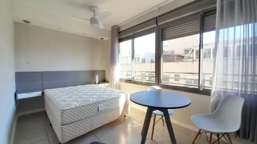 Apartamento com 1 Quarto para alugar, 30m² no Centro Histórico, Porto Alegre