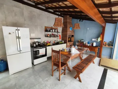 Sobrado com 4 Quartos à venda, 240m² no Vila Planalto, Brasília