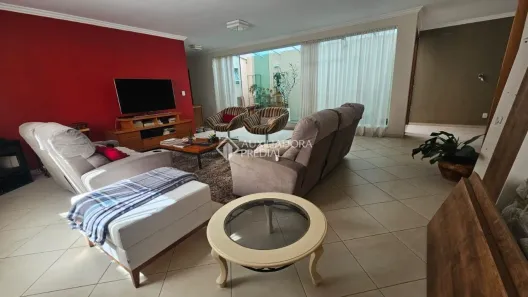 Sobrado com 3 Quartos à venda, 400m² no Paraíso, Santo André