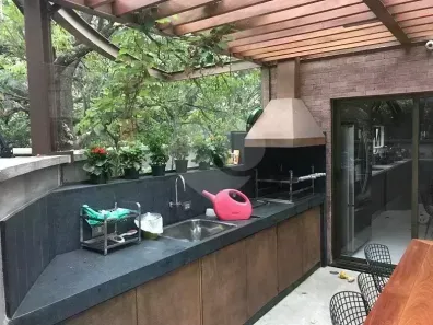Casa com 3 Quartos à venda, 247m² no Jardim Vila Mariana, São Paulo