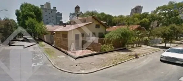 Lote/Terreno à venda, 300m² no Passo da Areia, Porto Alegre