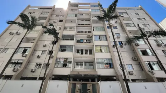 Apartamento com 2 Quartos à venda, 75m² no Centro, Balneário Camboriú