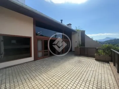 Cobertura com 4 Quartos à venda, 360m² no Várzea, Teresópolis