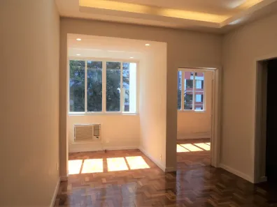 Apartamento com 2 Quartos à venda, 82m² no Laranjeiras, Rio de Janeiro