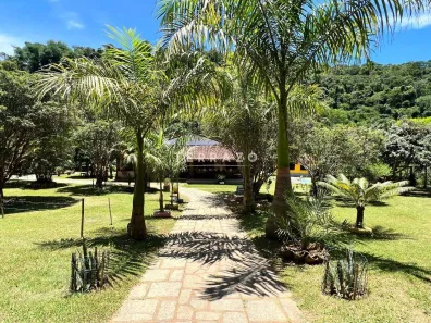 Fazenda/Sítio com 8 Quartos à venda, 500m² no Colônia Alpina, Teresópolis