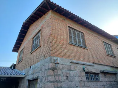 Casa com 3 Quartos à venda, 140m² no Vila Nova, Porto Alegre