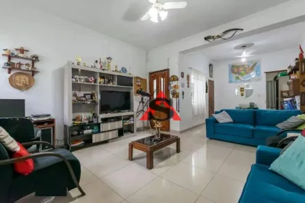 Casa com 5 Quartos à venda, 215m² no Ipiranga, São Paulo