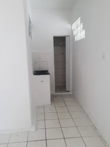 Kitnet com 1 Quarto para alugar, 25m² no José Bonifácio, Fortaleza