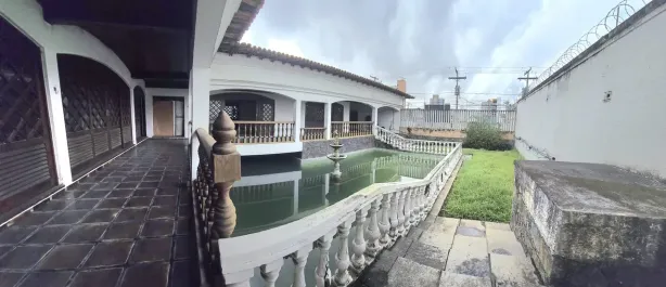 Imóvel Comercial com 5 Quartos para alugar, 1590m² no Centro, Feira de Santana