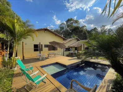 Casa de Condomínio com 4 Quartos à venda, 220m² no Chácara dos Junqueiras, Carapicuíba